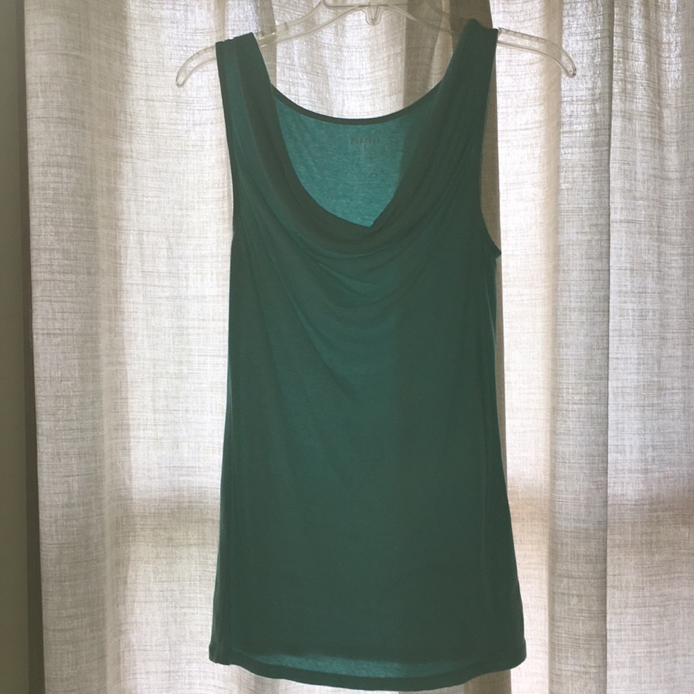 Teal shirt sleeveless